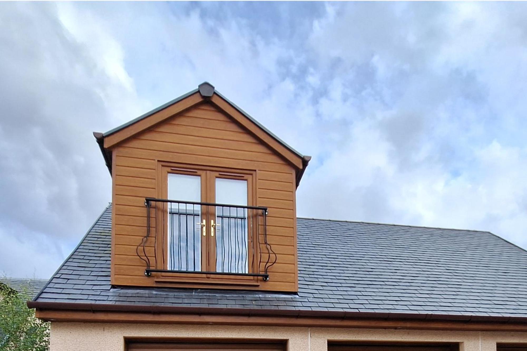 Lanarkshire Apartment- Views- Sleeps 4- Balcony Larkhall  Zewnętrze zdjęcie