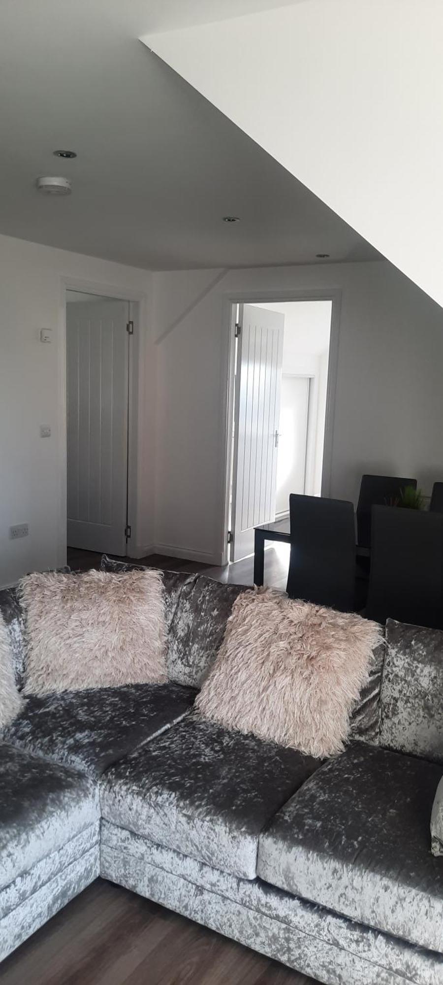 Lanarkshire Apartment- Views- Sleeps 4- Balcony Larkhall  Zewnętrze zdjęcie